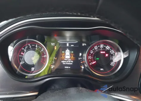 2018 Dodge Challenger Sxt z USA, uszkodzony, nr VIN 2C3CDZAG7JH317860